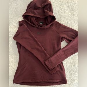 Nike Pro Hyperwarm pullover in excellent condition womens / men’s
